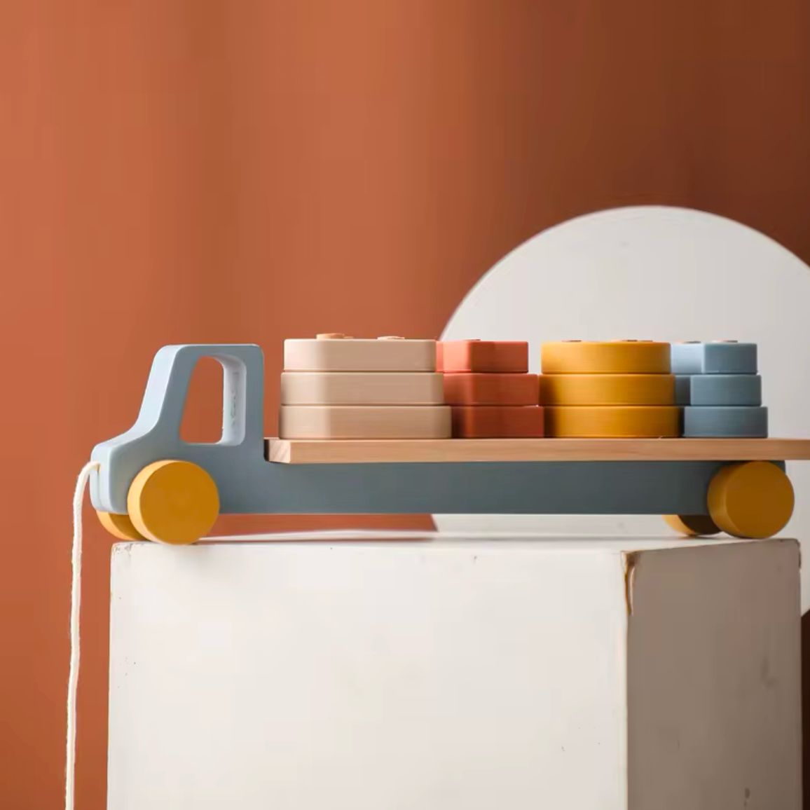 Holzspielzeug Manufaktur - Holz-LKW mit Steckformen - 2
