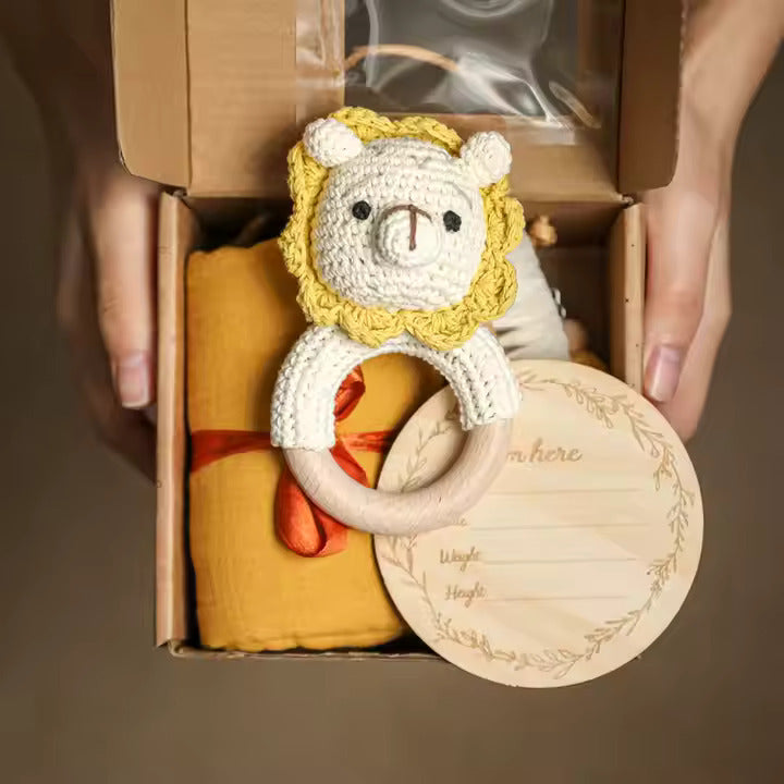  Holzspielzeug Manufaktur -  Geschenkset - Löwe -  2